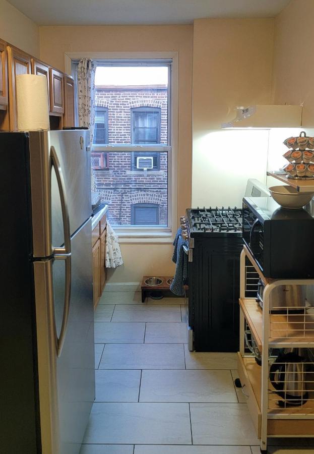 Bright & Cozy East Williamsburg 2 Bedroom Appartement